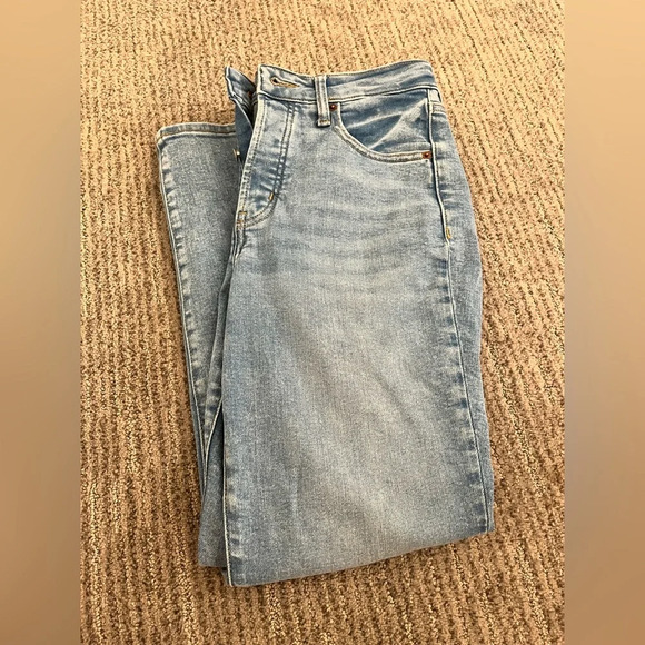 Old Navy OG Straight Super Strech Jeans Women Size 4 - Picture 2 of 6